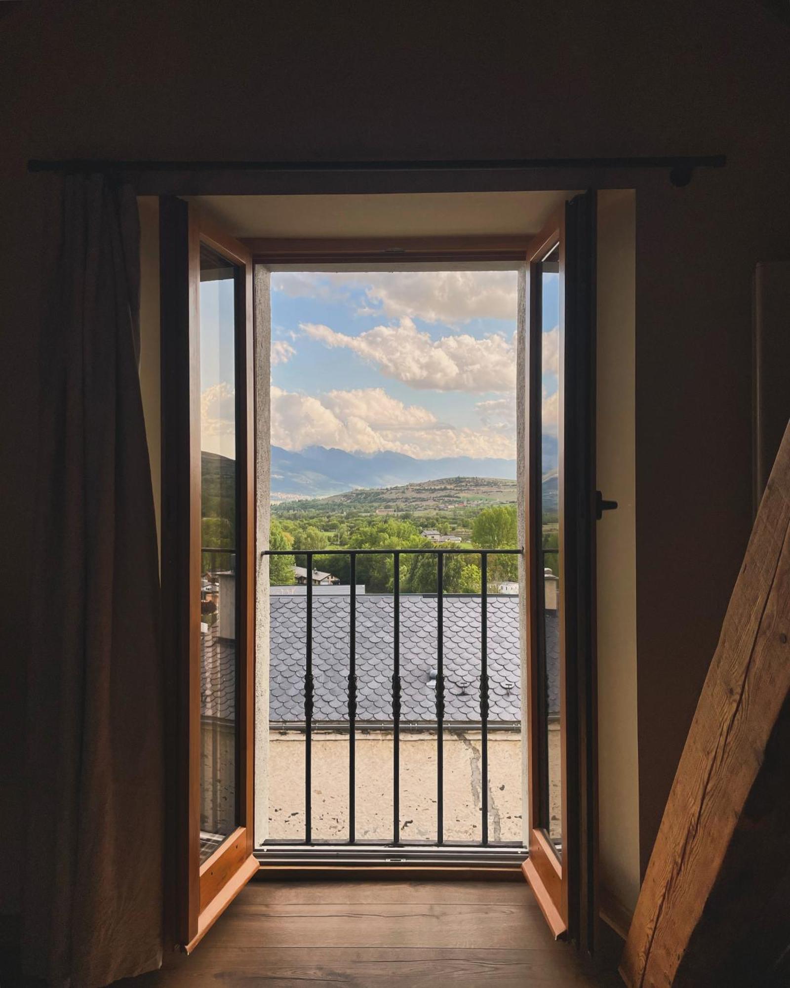 Domaine Agricole Cotze / Casa Rural Enveitg Exteriér fotografie
