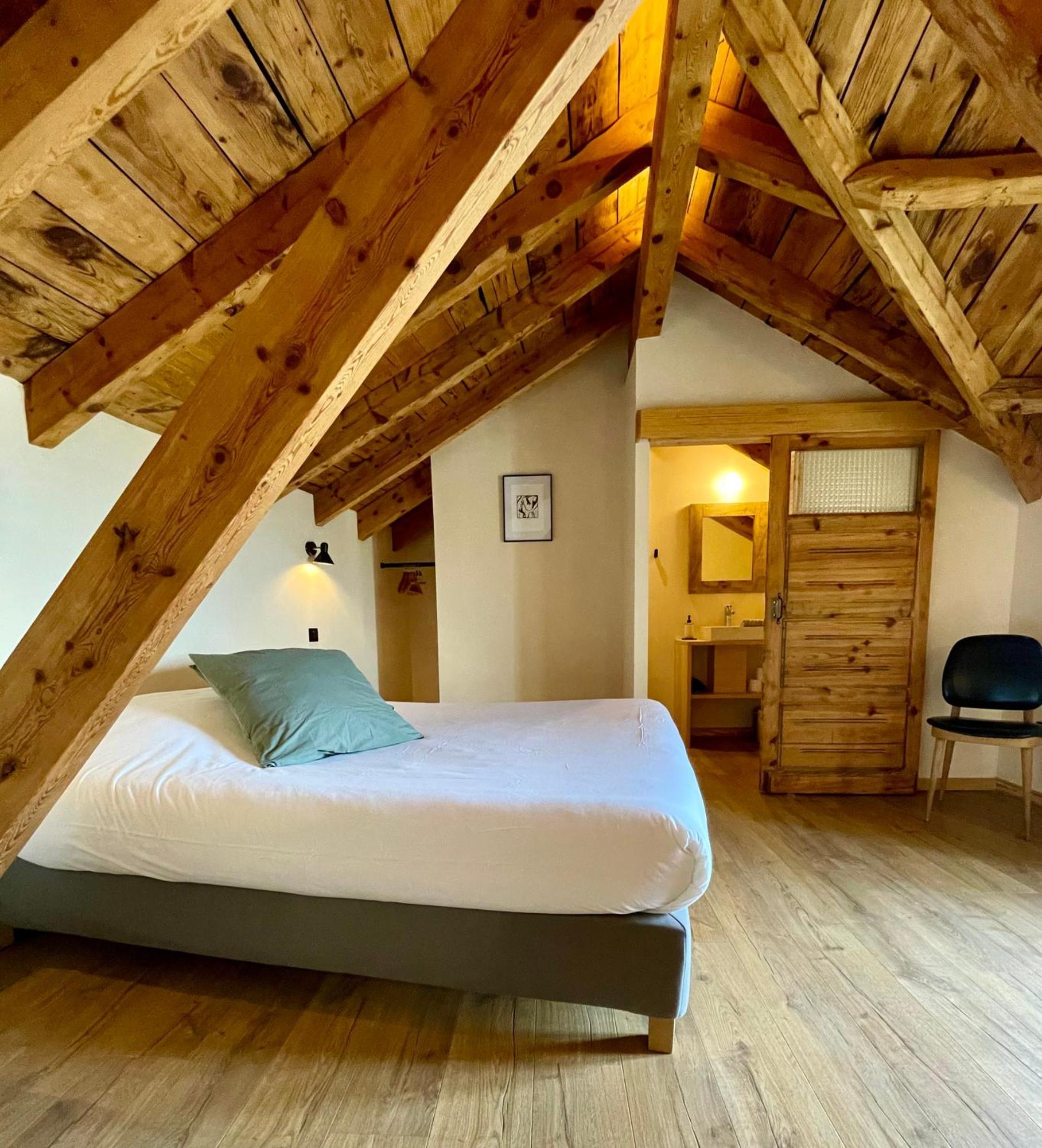Domaine Agricole Cotze / Casa Rural Enveitg Exteriér fotografie